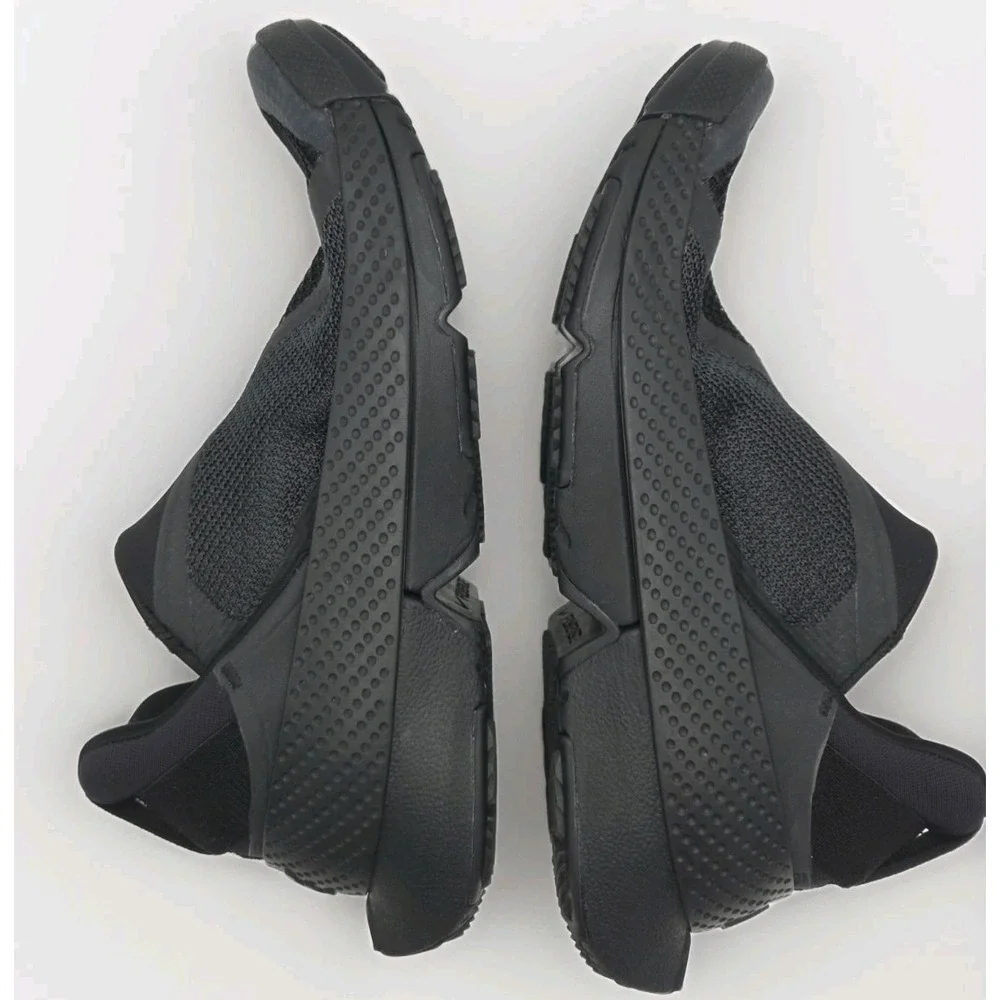 Nike Go FlyEase 